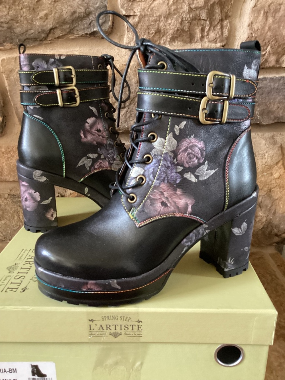 Spring Step L'Artiste Willaria Women 5.5 6 Platform Booties Purple Floral New